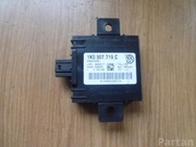 VW 1K0 907 719 C, 1K0.907.719.C / 1K0907719C, 1K0907719C GOLF PLUS (5M1, 521) 2006 Control unit for anti-towing device and anti-theft device