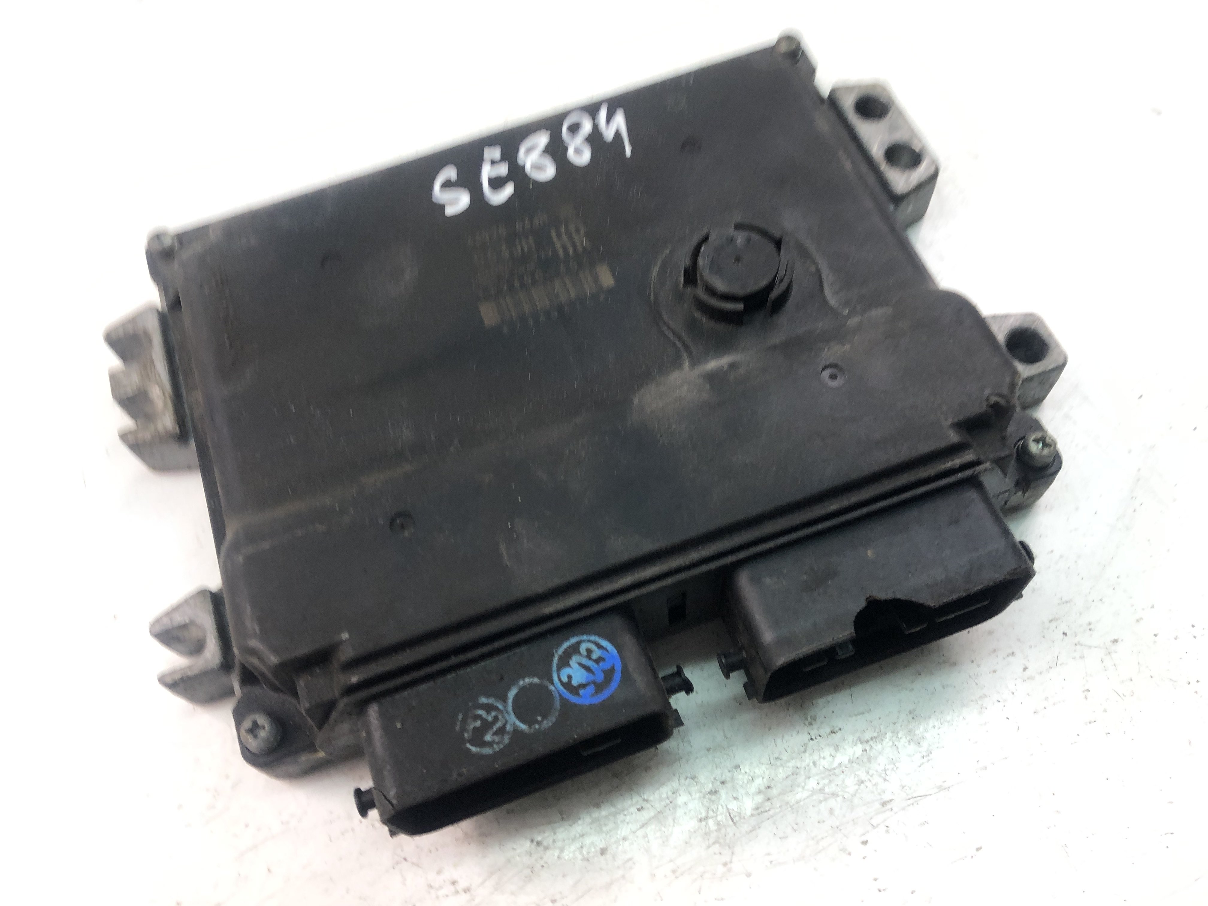 SUZUKI Swift 3 generation (2004-2010) Блок керування двигуном ECU 3392063JH 23471155