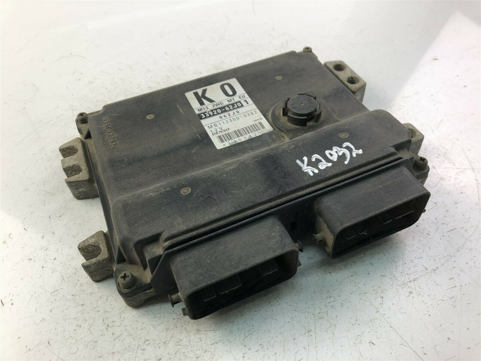 SUZUKI Swift 3 generation (2004-2010) Блок керування двигуном ECU 3392062J01 23447889