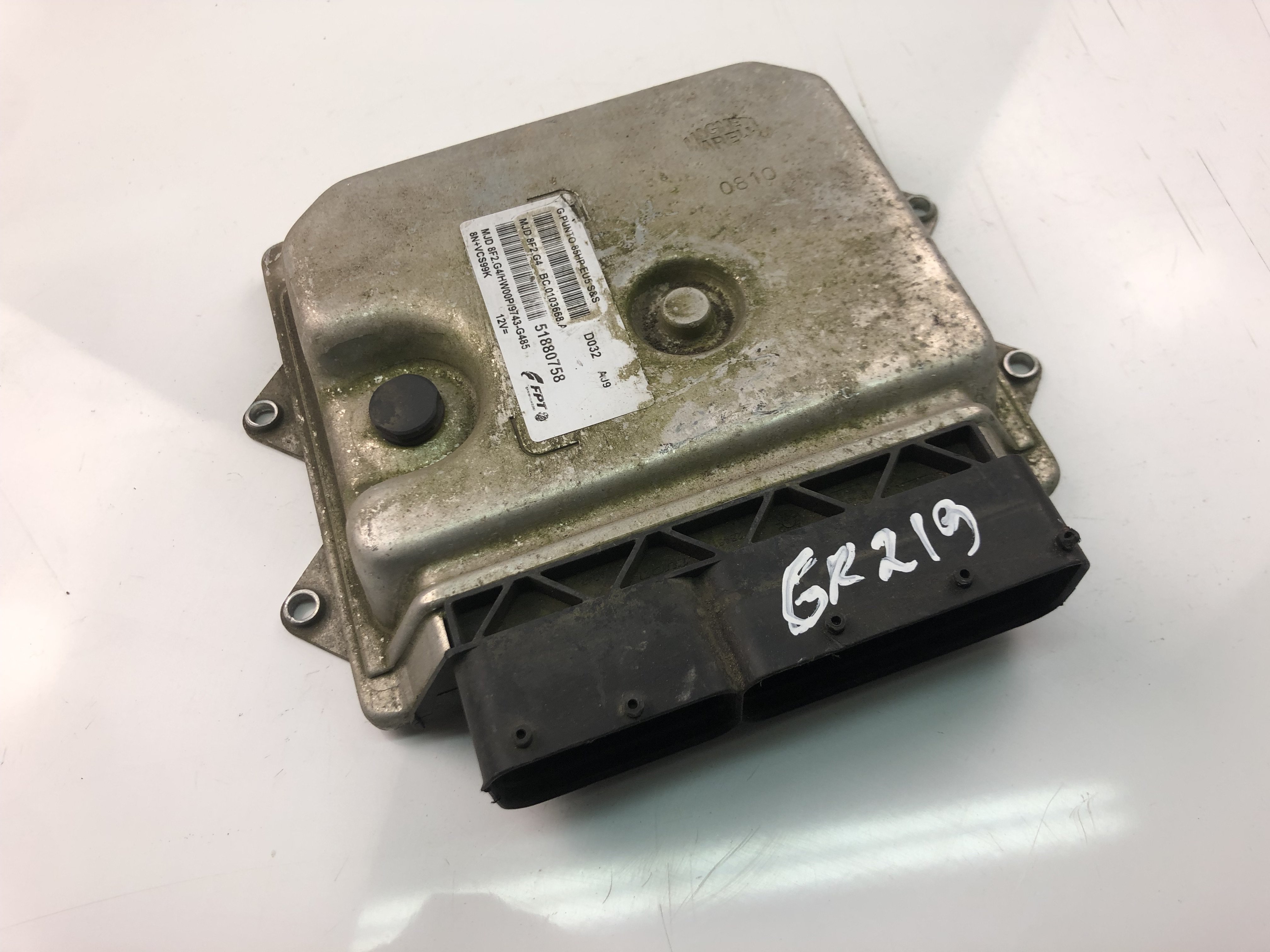 FIAT Punto 3 generation (2005-2020) Блок керування двигуном ECU 51880758 23461634