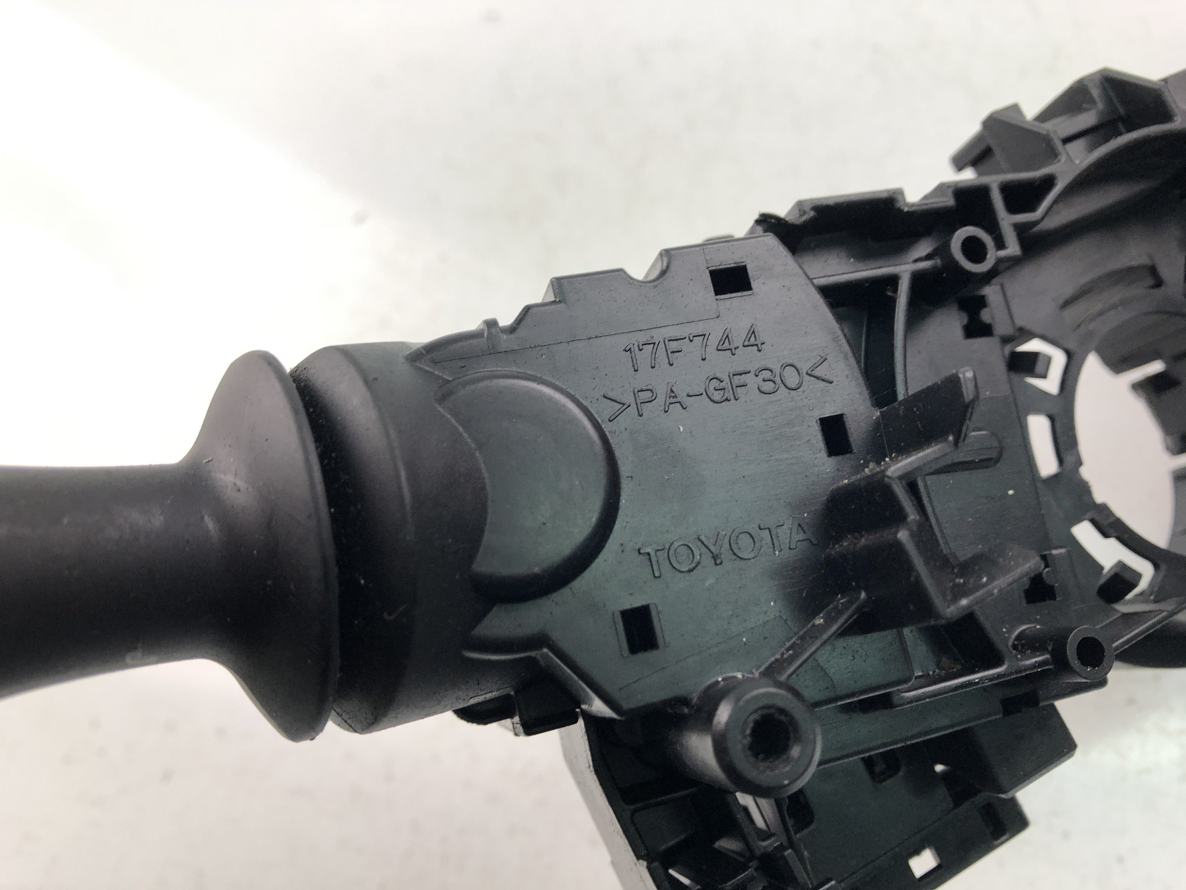 LEXUS IS XE30 (2013-2024) Кнопки / переключатели на рулевом колесе 17F744 23489588