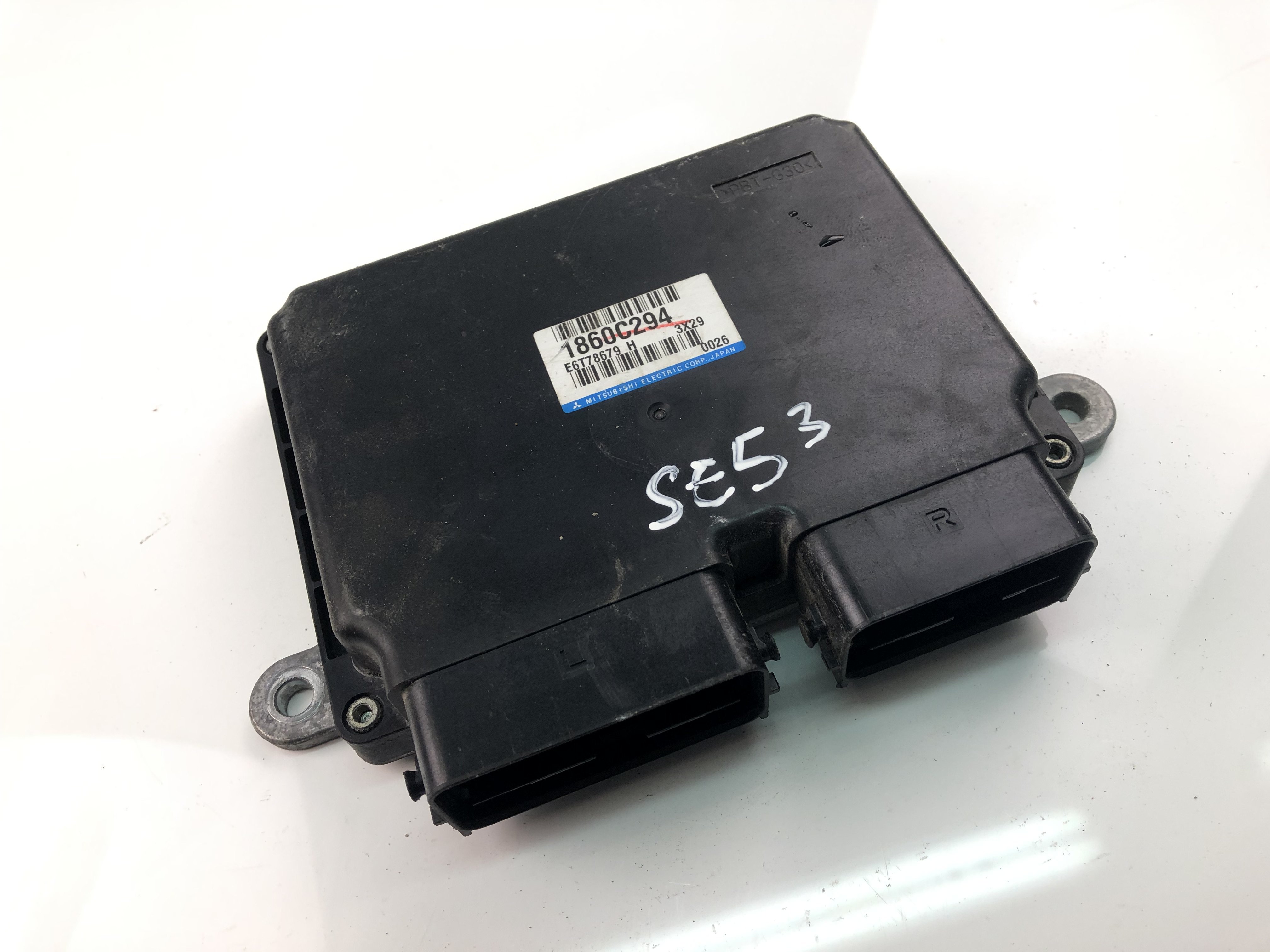 MITSUBISHI ASX 1 generation (2010-2020) Блок керування двигуном ECU 1860C294 23471412