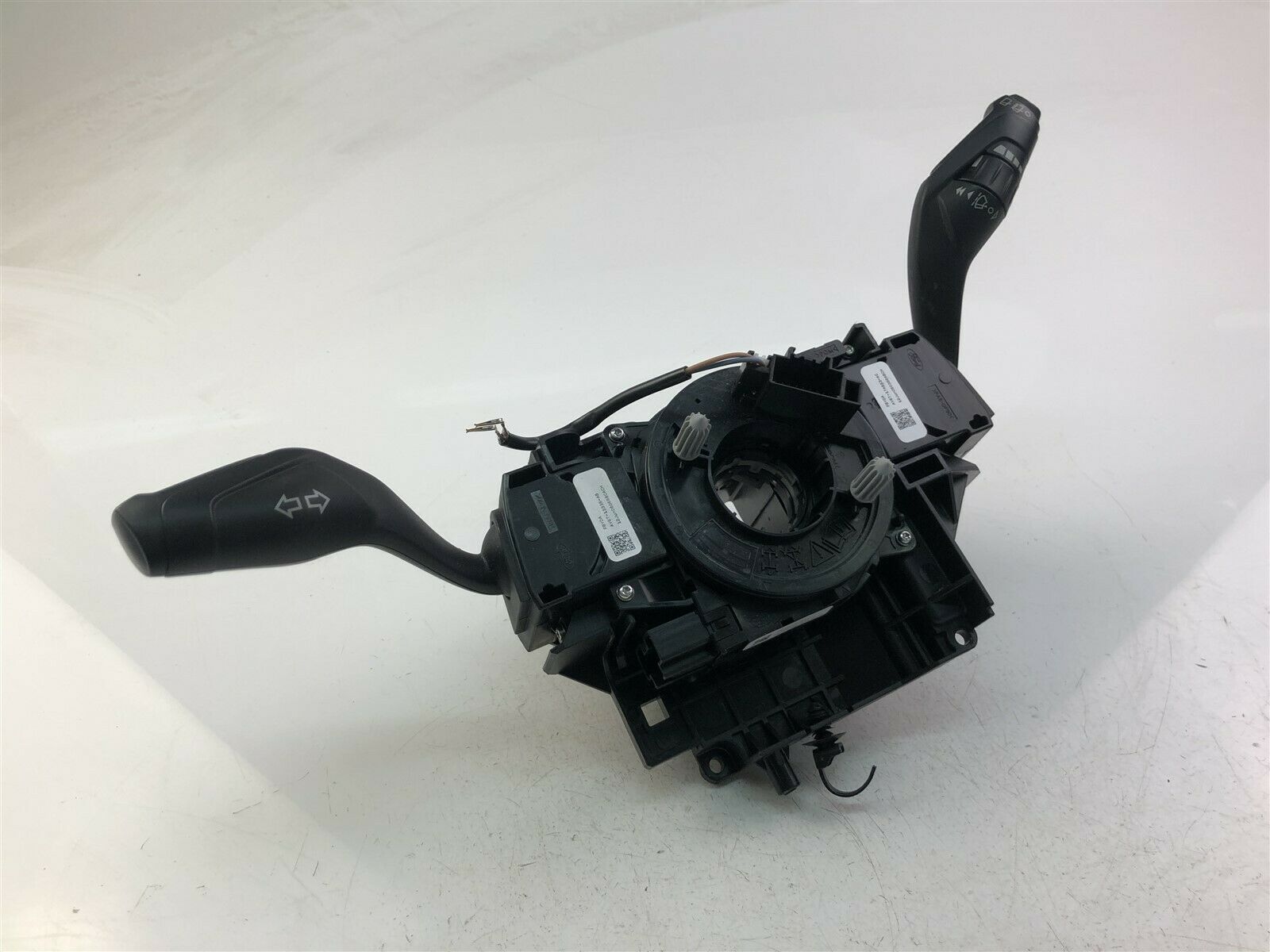 FORD Focus 3 generation (2011-2020) Кнопки / переключатели на рулевом колесе BV6T13N064AG 23446396