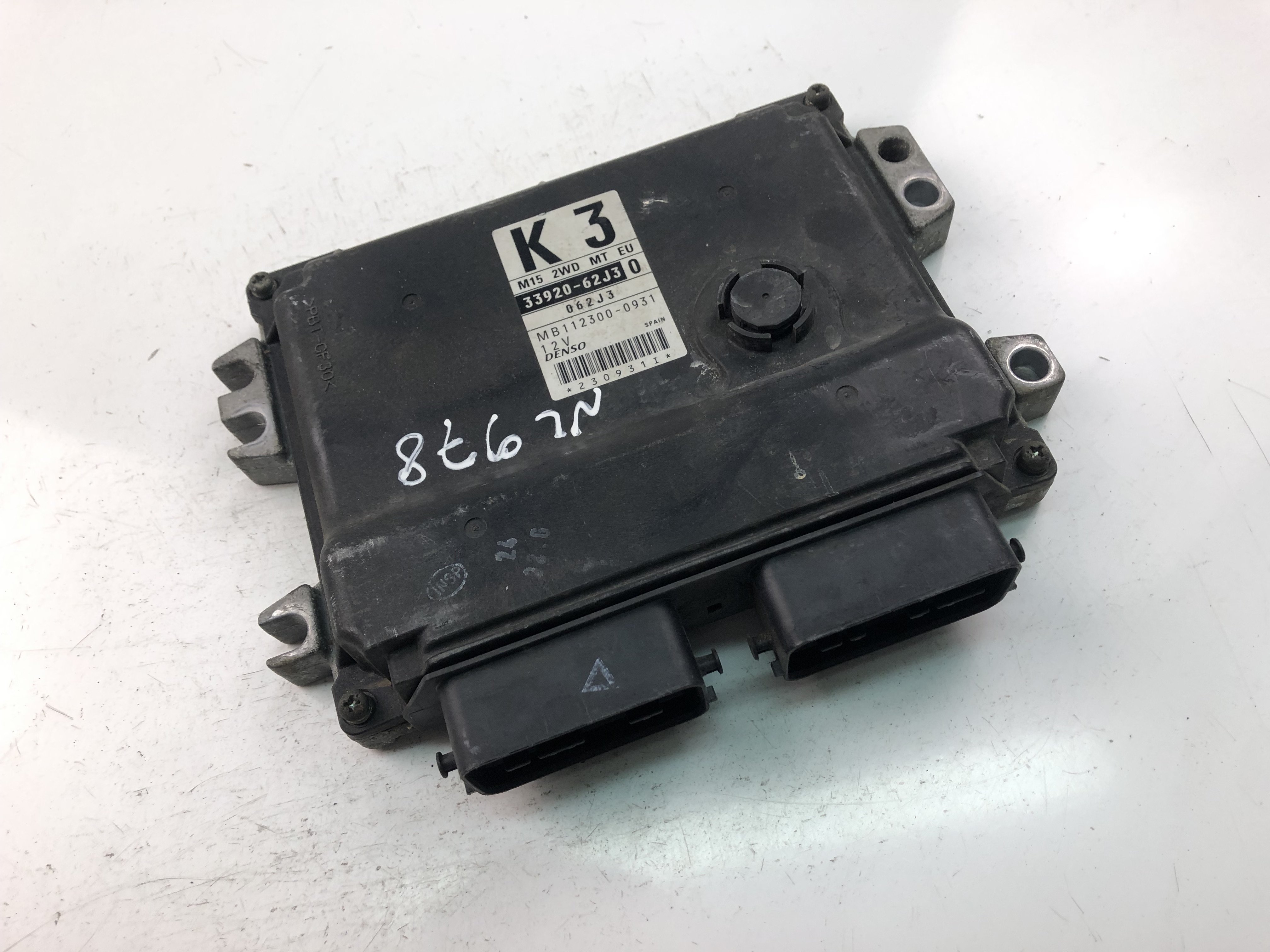 SUZUKI Swift 3 generation (2004-2010) Блок керування двигуном ECU 3392062J30 23492436