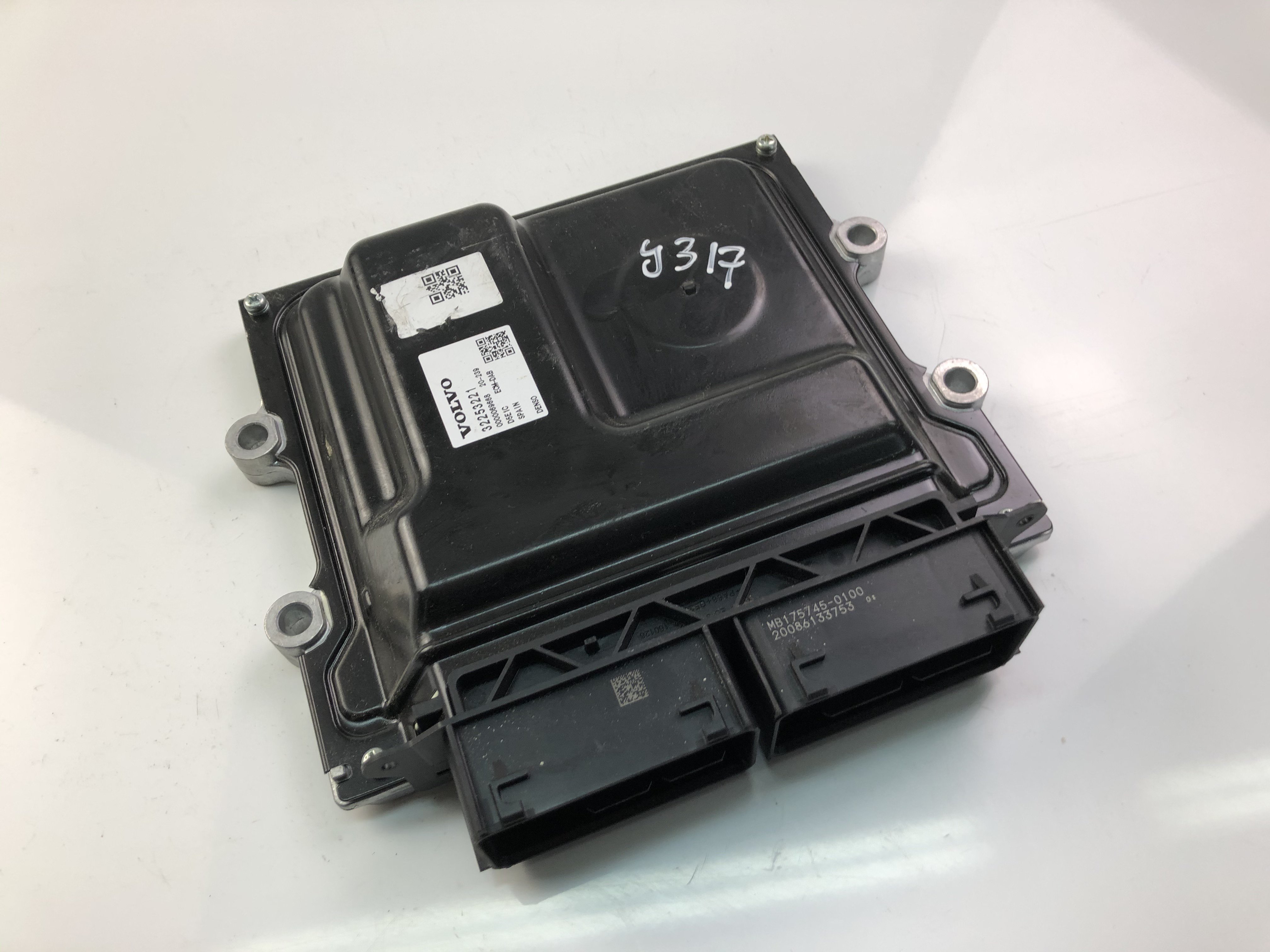 VOLVO V60 2 generation (2018-2023) Блок керування двигуном ECU 32253221 23451343