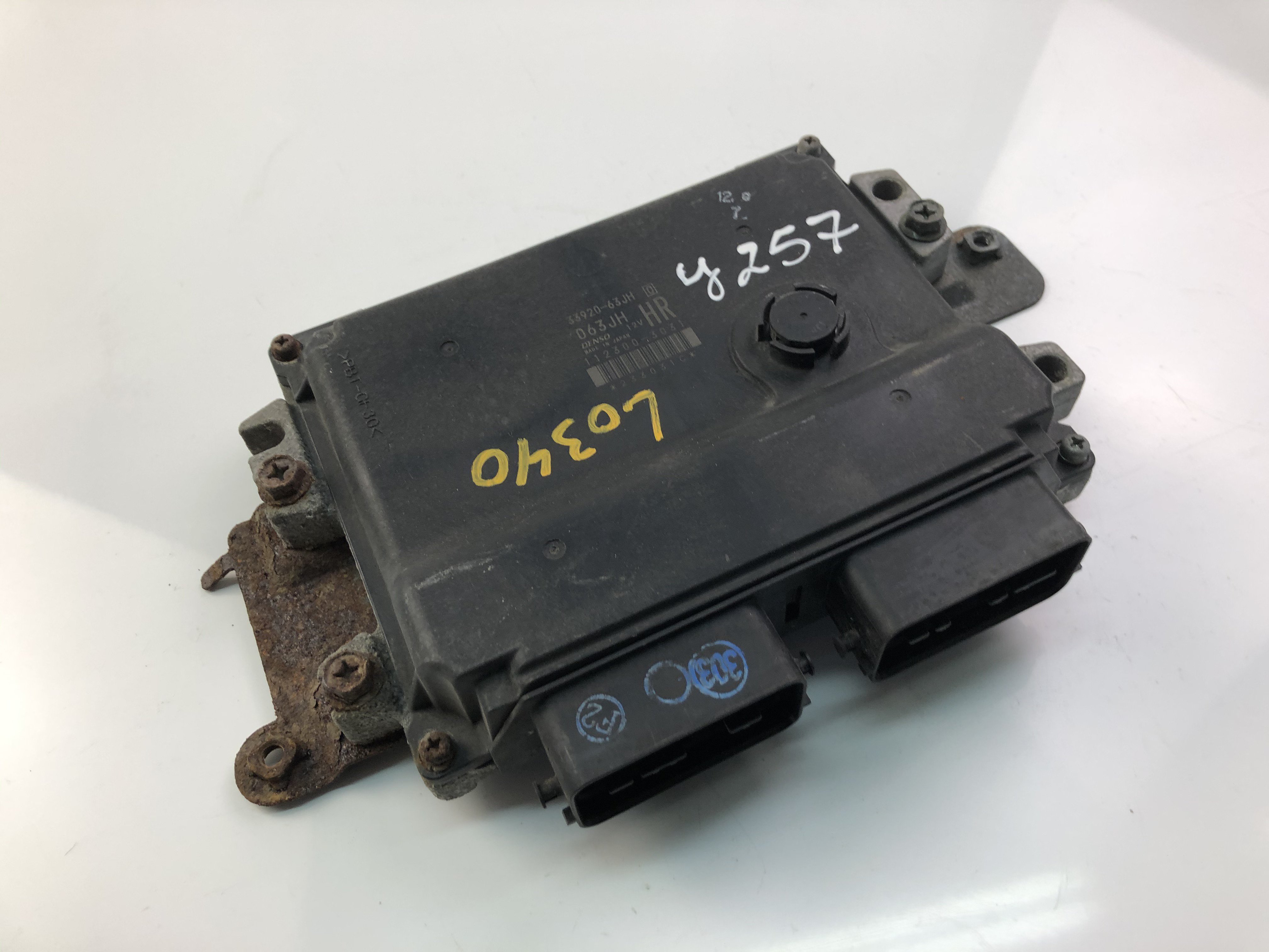 SUZUKI Swift 3 generation (2004-2010) Блок керування двигуном ECU 3392063JH 23451822