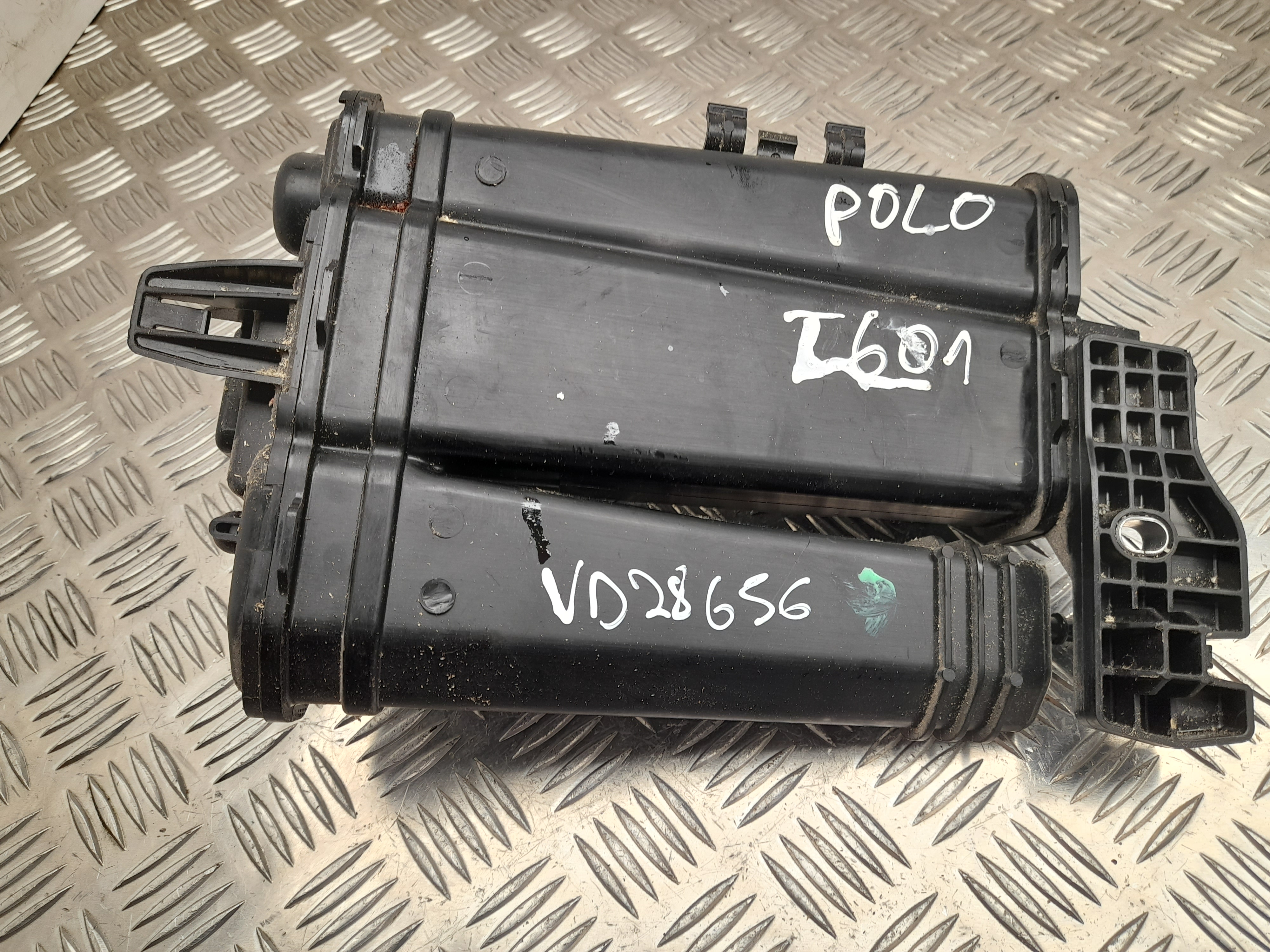 VOLKSWAGEN Polo 6 generation (2017-2024) Фильтр DPF 2Q0201801A 23488241