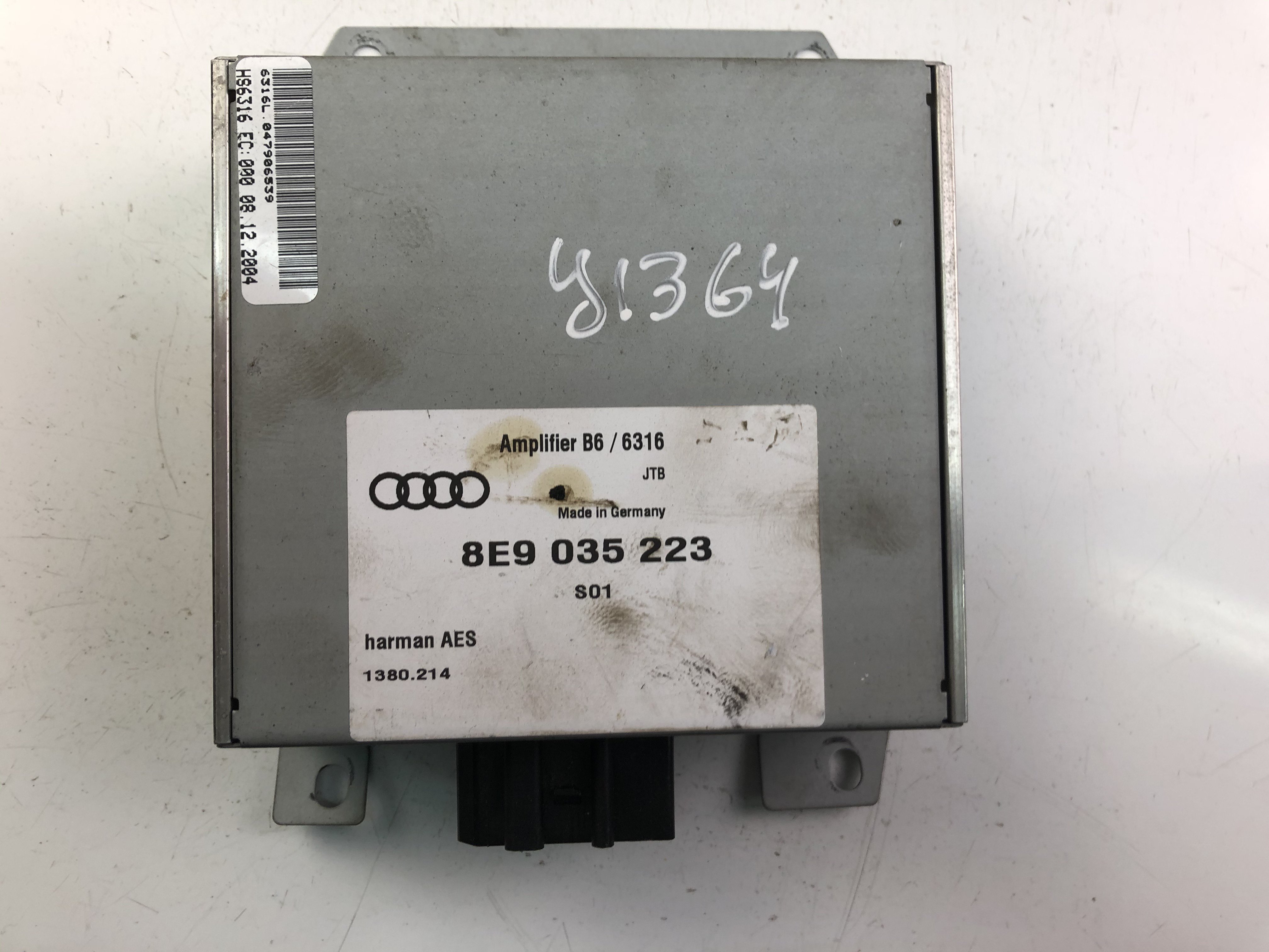 AUDI A4 B6/8E (2000-2005) Підсилювач звуку 8E9035223 23455221