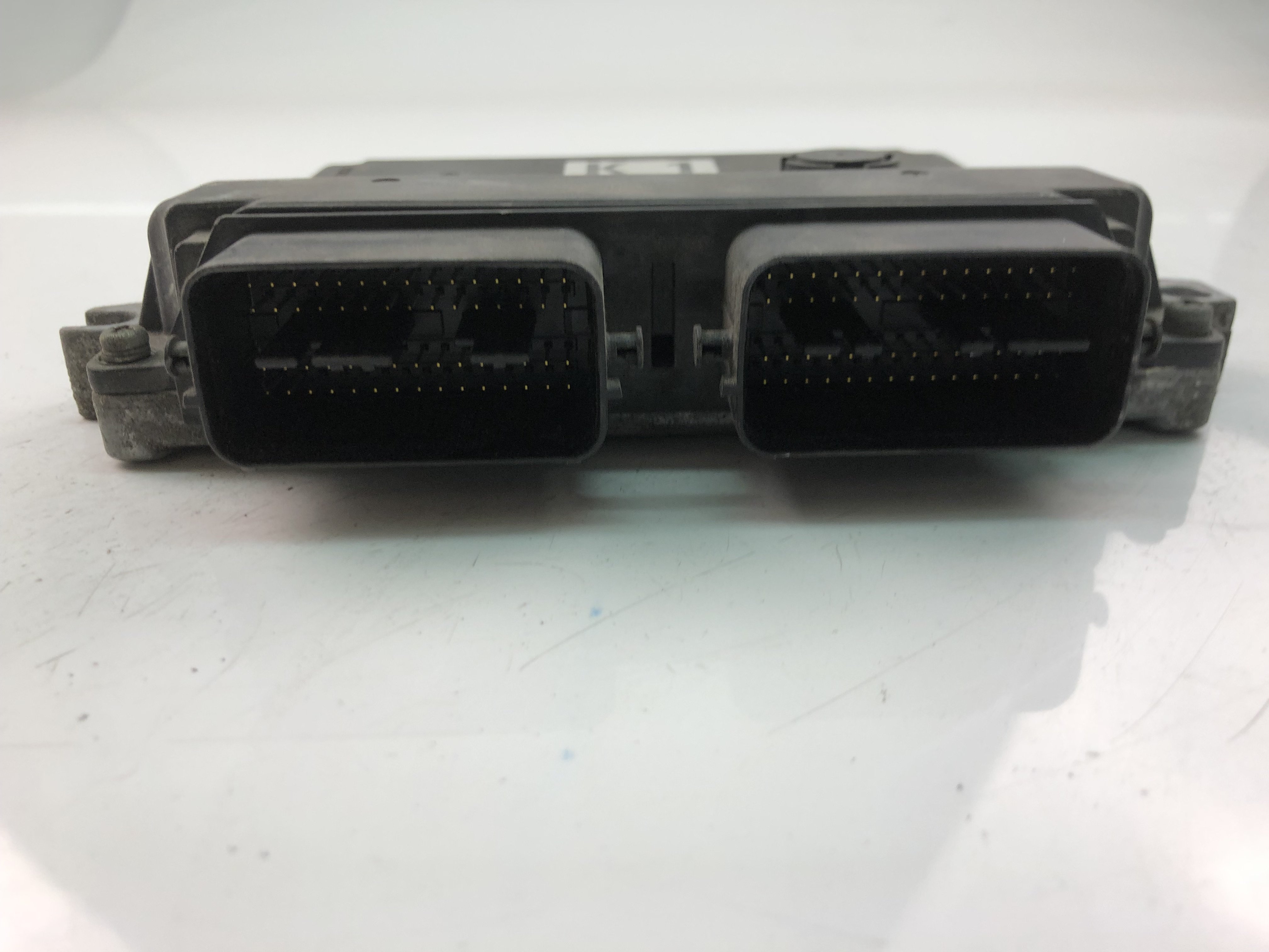 SUZUKI Swift 3 generation (2004-2010) Блок керування двигуном ECU 3392062J1 23461686