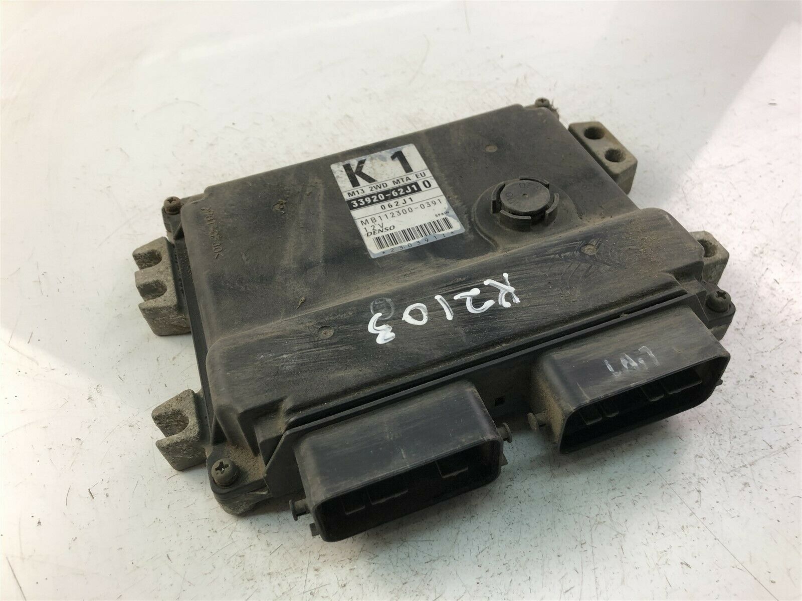 SUZUKI Swift 3 generation (2004-2010) Блок керування двигуном ECU 3392062J10 23445365