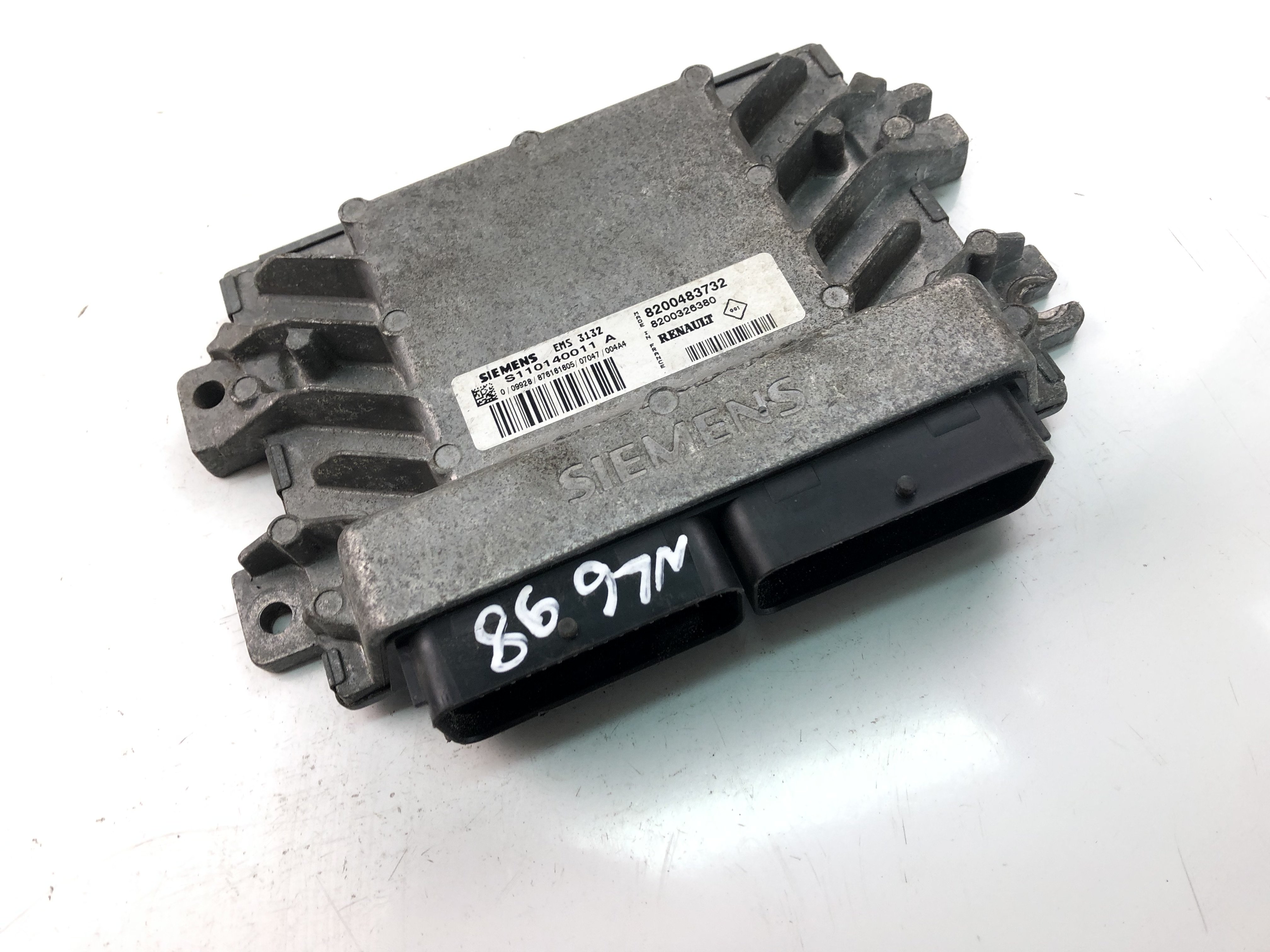 DACIA Logan 1 generation (2004-2012) Блок керування двигуном ECU 8200483732,S110140011A 23492564