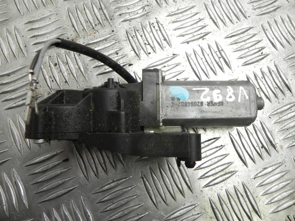 MERCEDES-BENZ E-Class W211/S211 (2002-2009) Моторчик переднего левого сиденья 0390203207 23381638