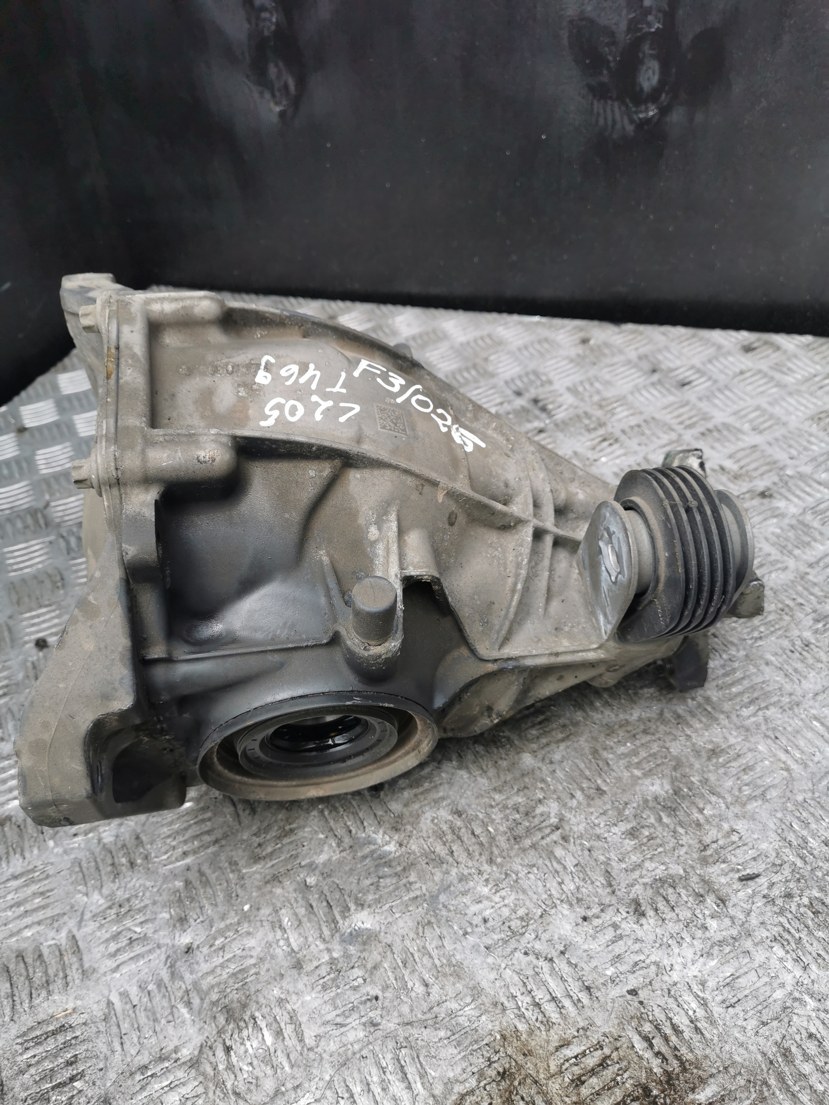 MERCEDES-BENZ C-Class W205/S205/C205 (2014-2023) Редуктор задний A2053507000,2474 23430448