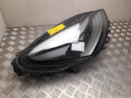 Tesla 1514953-00-D / 151495300D MODEL 3 2021 Lampa przednia z lewej