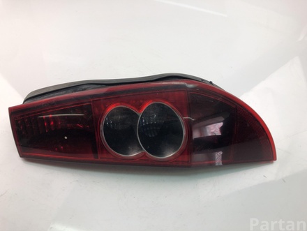 Alfa Romeo SPIDER (916_) 2003 Taillight