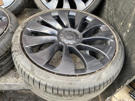 Tesla 1188227-00-B, 1188226-00-B / 118822700B, 118822600B Model Y 2022 Aliuminis ratlankis komplektas 5x114  R21 ET40 ET48 EJ 9.5 EJ 10.5