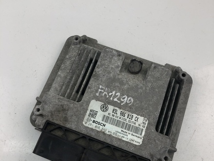 Škoda 03L906018CK; 0281016849 / 03L906018CK, 0281016849 SUPERB II (3T4) 2010 Control unit for engine