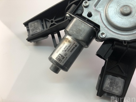 Peugeot 9677680580 308 II 2015 Wiper Motor