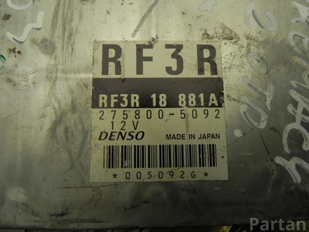 Mazda RF3R 18 881A / RF3R18881A PREMACY (CP) 2003 Unité de contrôle moteur