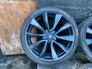 Tesla 1044227-00-D / 104422700D MODEL 3 2020 Alufelge 5x114  R20 ET35 EJ 8.5