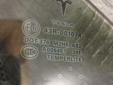 Tesla 1032610 MODEL S 2013 Türscheibe feststehend rechts