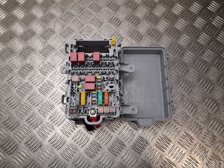 Alfa Romeo 45135912 STELVIO (949_) 2019 Fuse Box