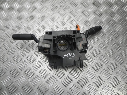 Mazda BP4K 17D952 / BP4K17D952 3 (BK) 2005 Steering column multi-switch