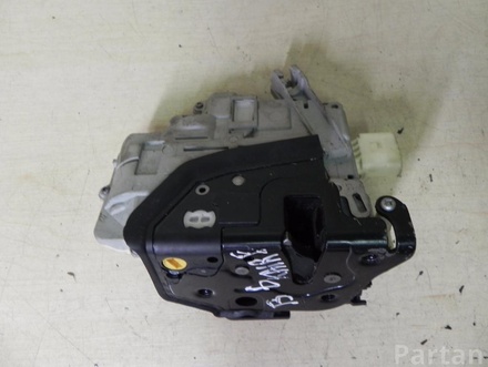 Volkswagen 3C2 937 015 A / 3C2937015A PASSAT (362) 2011 Door Lock