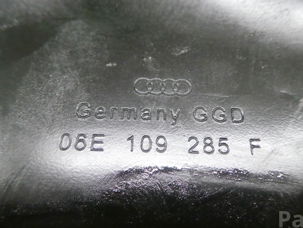 Audi 06E109285F A6 (4F2, C6) 2008 Zylinderkopfhaube