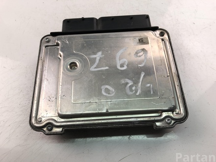 Škoda 03L906018EF; 0281016897 / 03L906018EF, 0281016897 SUPERB II (3T4) 2010 Control unit for engine