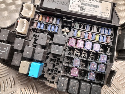 Mazda KD45-66767, KD45-675X0C / KD4566767, KD45675X0C 6 Estate (GJ, GL) 2014 Fuse Box