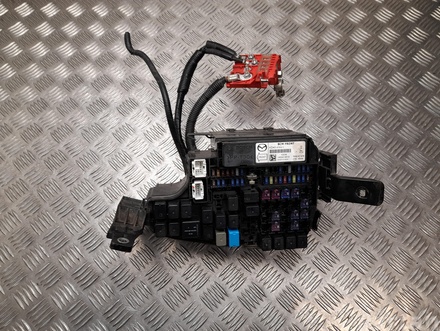 Mazda KD45-66767, KD45-675X0C / KD4566767, KD45675X0C 6 Estate (GJ, GL) 2014 Fuse Box