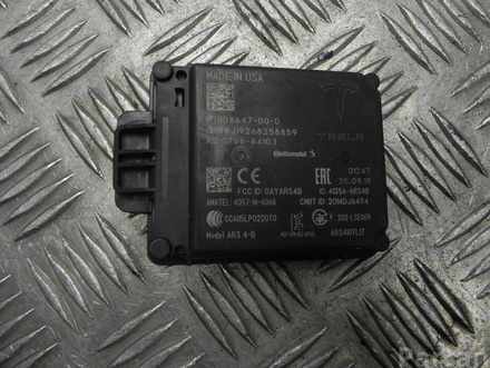 Tesla 1108647-00-D / 110864700D MODEL 3 2020 Unidad de control para el mantenimiento automático de la distancia y radar