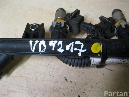 Fiat 500 (312_) 2008 Fuel rail