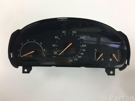 Saab 5042304 9-3 (YS3D) 2003 Dashboard (instrument cluster)