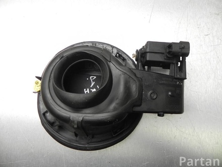 Vauxhall 13358933 ASTRA Mk VI (J) 2010 tapa del tanque de combustible