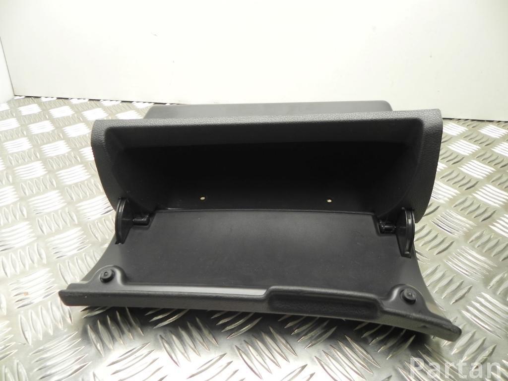 SKODA 5J1857096B FABIA II (542) 2013 Storage bin